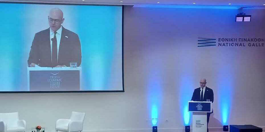 Μιράν (Fed): Εντυπωσιάζει η Ελλάδα, η ΕΚΤ συνέβαλε στην ανάκαμψή της